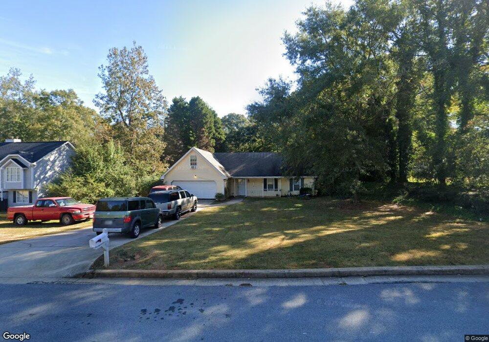 1610 Hidden Shoals Ln SE, Conyers, GA 30013 - photo 1