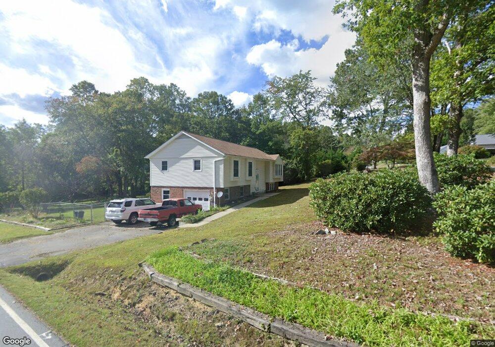 102 Richards Dr, Hendersonville, NC 28792 - photo 1