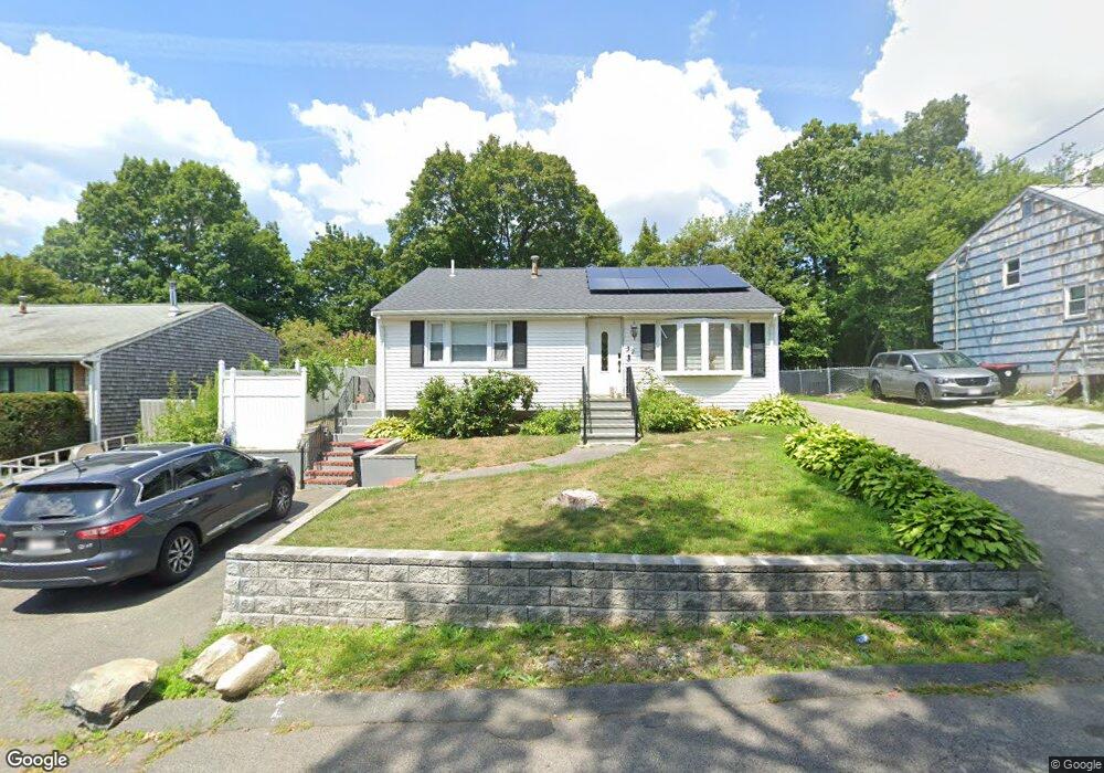 32 Vermont Ave, Brockton, MA 02302 - photo 1