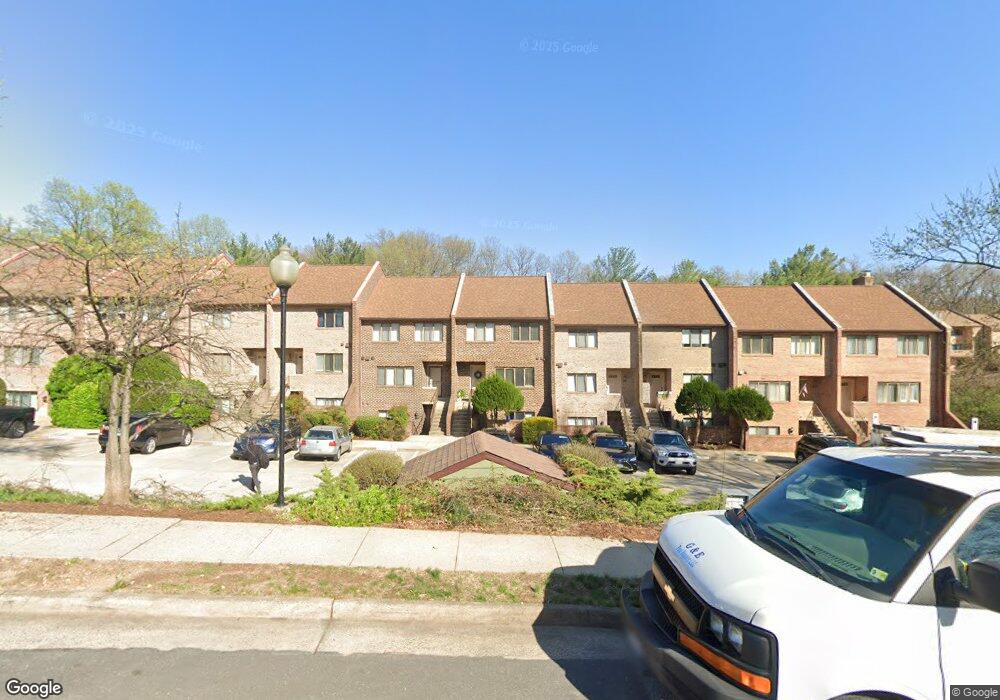 3741B Madison Ln unit B, Falls Church, VA 22041 - photo 1