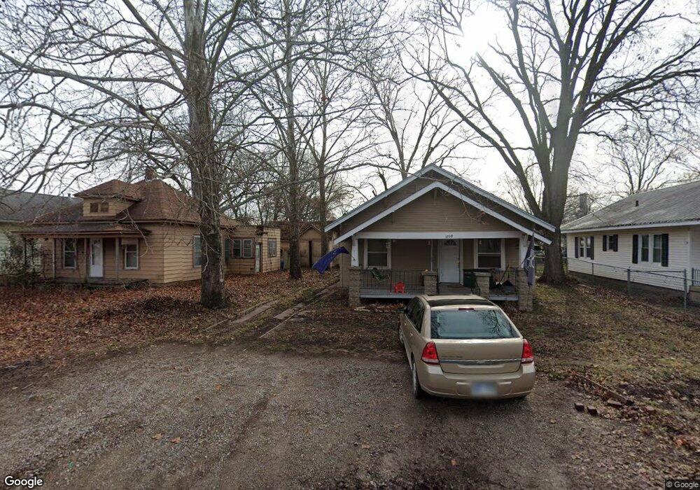 1708 Felix Ave, Parsons, KS 67357 - photo 1