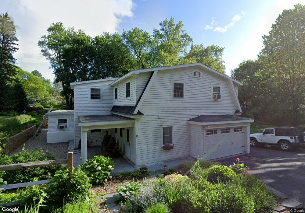 5 Cherry Tree Rd, Albany, NY 12211 - photo 1