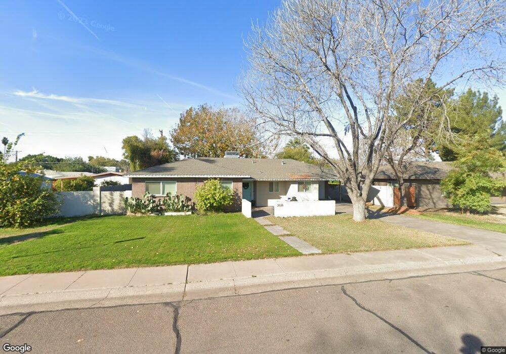 2028 S El Camino Dr unit SHARP!, Tempe, AZ 85282 - photo 1