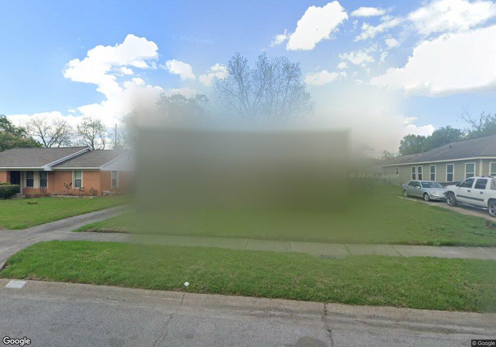 207 E Janisch Rd, Houston, TX 77022 - photo 1