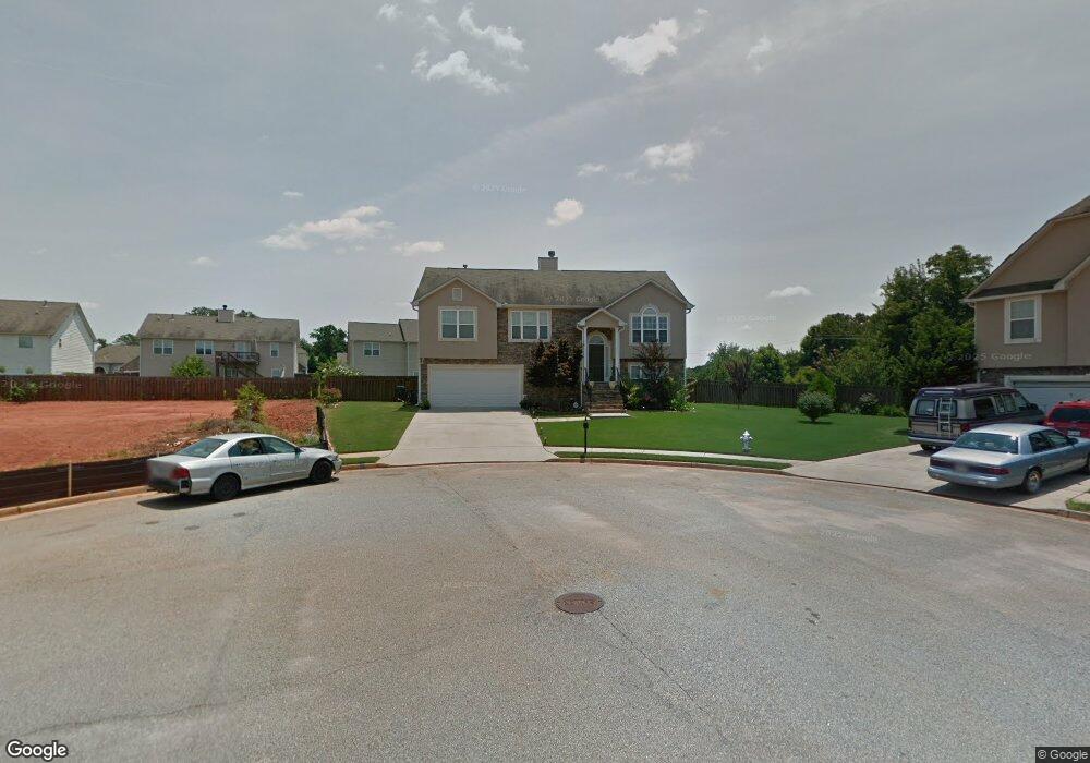 5600 Rex Ridge Loop, Rex, GA 30273 - photo 1