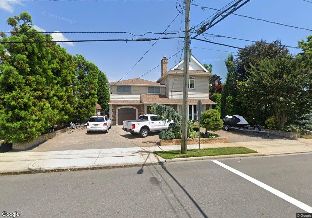 2885 Frankel Blvd, Merrick, NY 11566 - photo 1