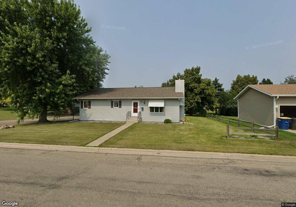 612 11th St SW, Jamestown, ND 58401 - photo 1
