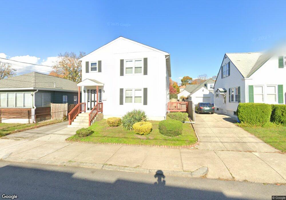 33 Newton St, Pawtucket, RI 02860 - photo 1