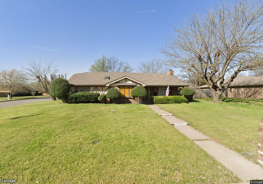 412 Rolling Hill Dr, Cleburne, TX 76033 - photo 1