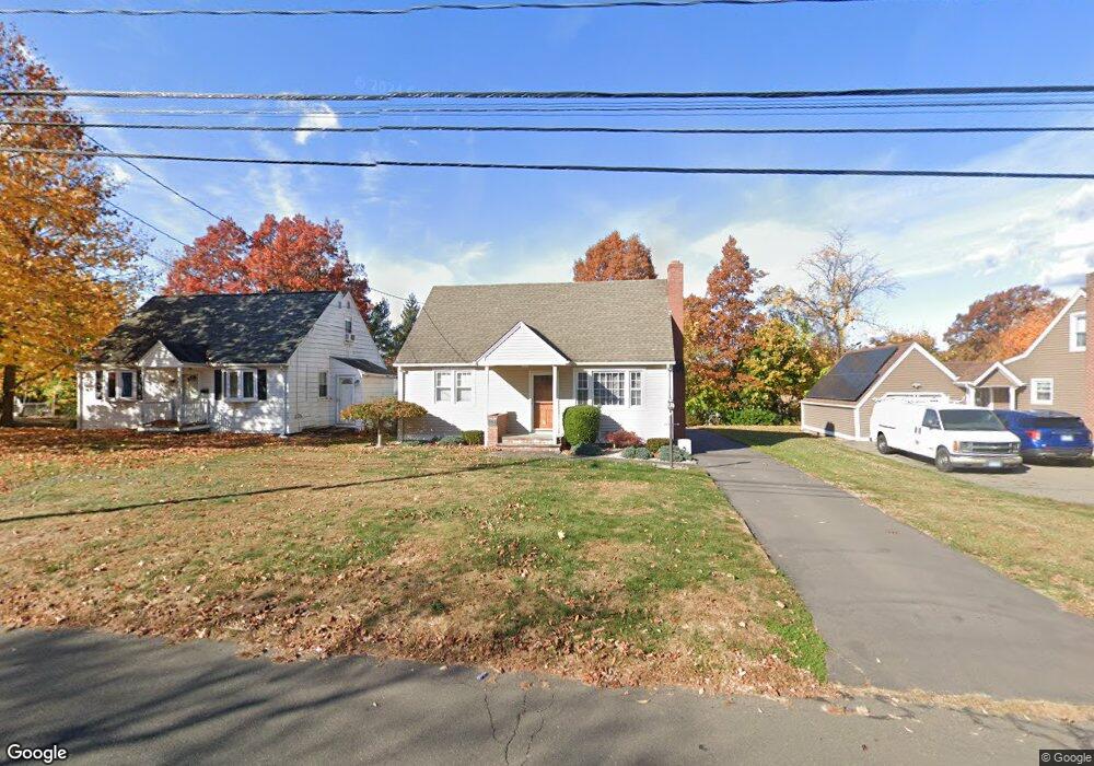 252 Pershing Ave, New Britain, CT 06053 - photo 1