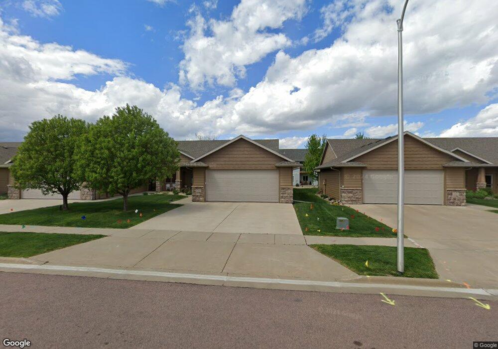 5202 S Woodsedge Trail, Sioux Falls, SD 57108 - photo 1