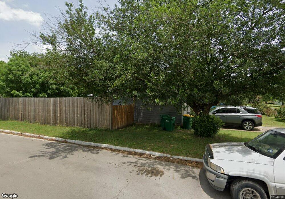 133 Brewster St, Robinson, TX 76706 - photo 1