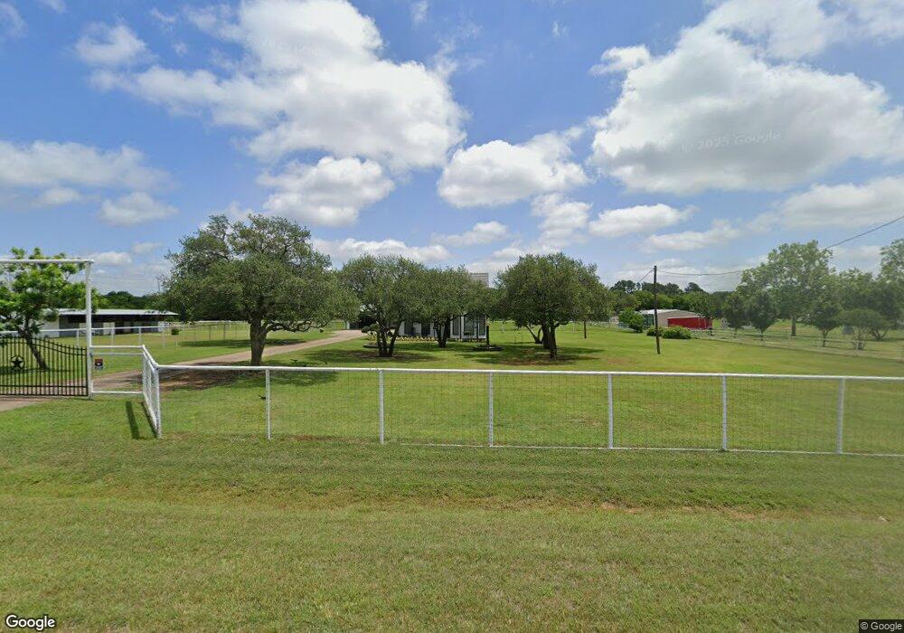 1532 Royalwood Cir, Joshua, TX 76058 - photo 1