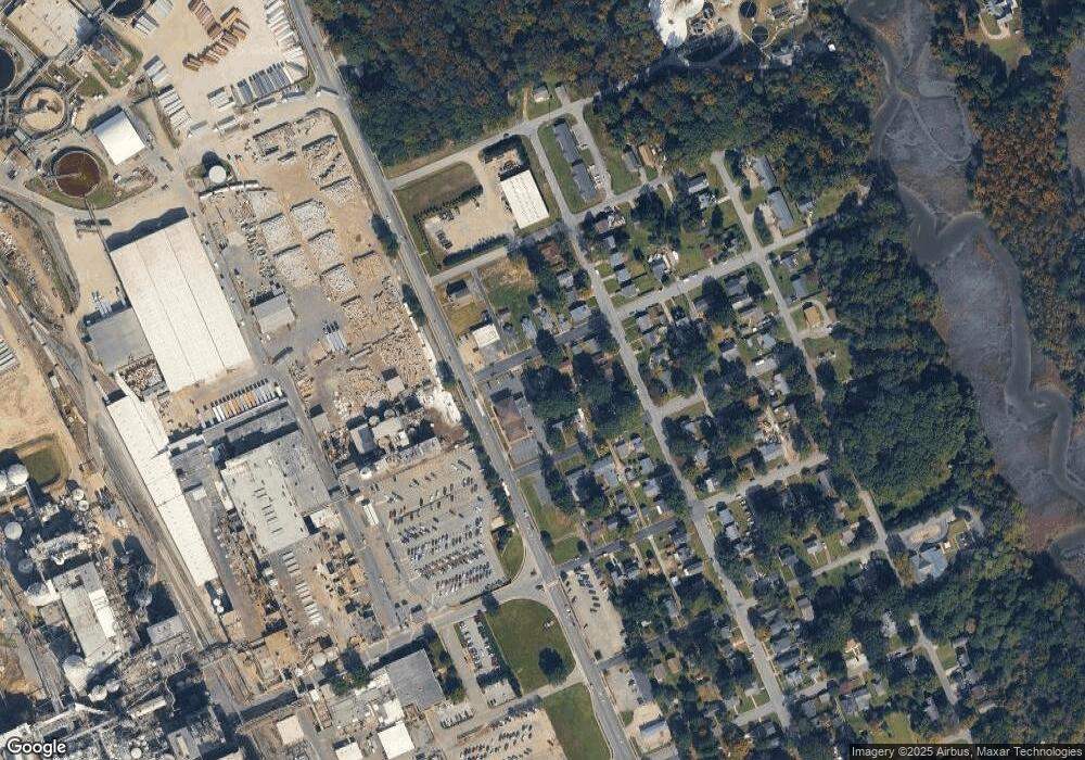 420 21st St, West Point, VA 23181 - photo 1