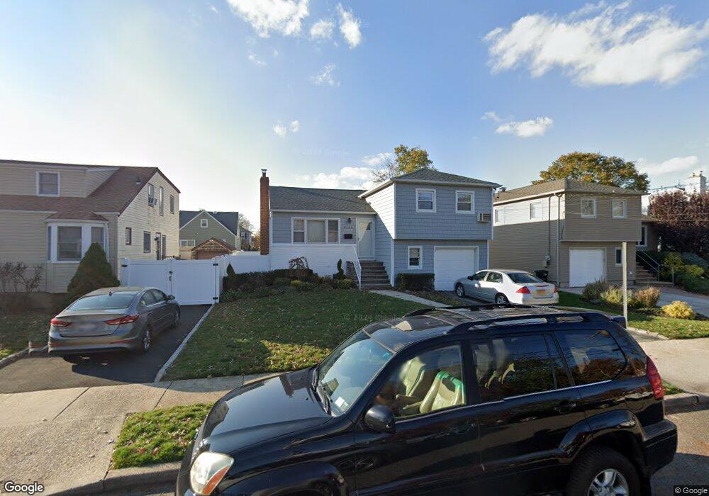 3124 Benjamin Rd, Oceanside, NY 11572 - photo 1