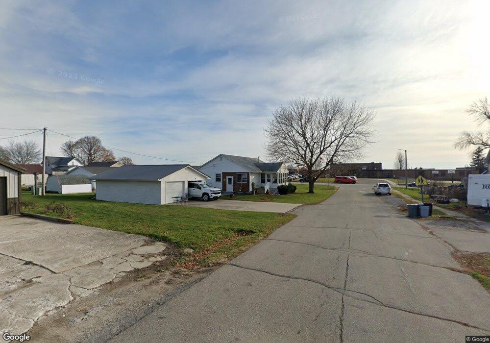 304 1st Ave, Laurel, IA 50141 - photo 1