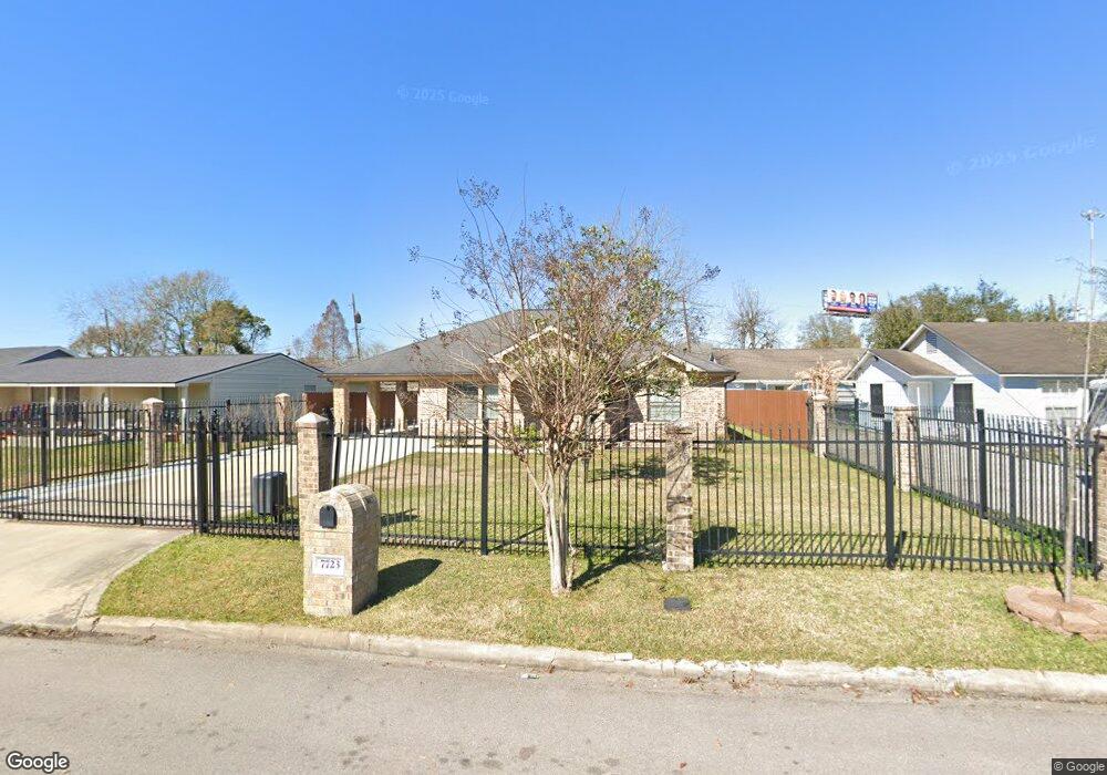 7723 Southern St, Houston, TX 77087 - photo 1