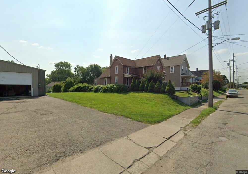 1320 Henry Ave SW, Canton, OH 44706 - photo 1