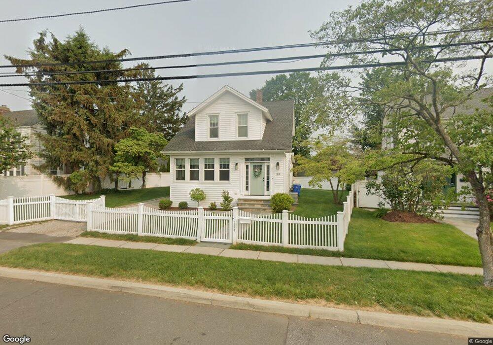 314 Meadowbrook Rd, Fairfield, CT 06824 - photo 1