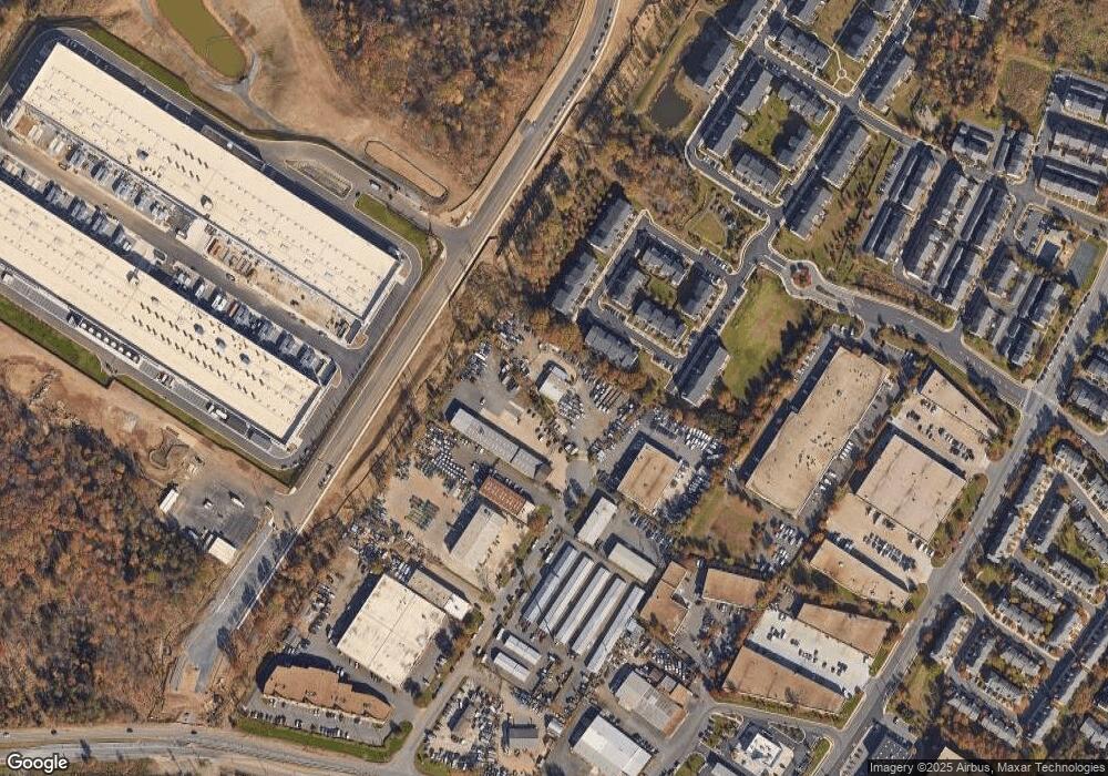 11 Douglas Ct, Sterling, VA 20166 - photo 1