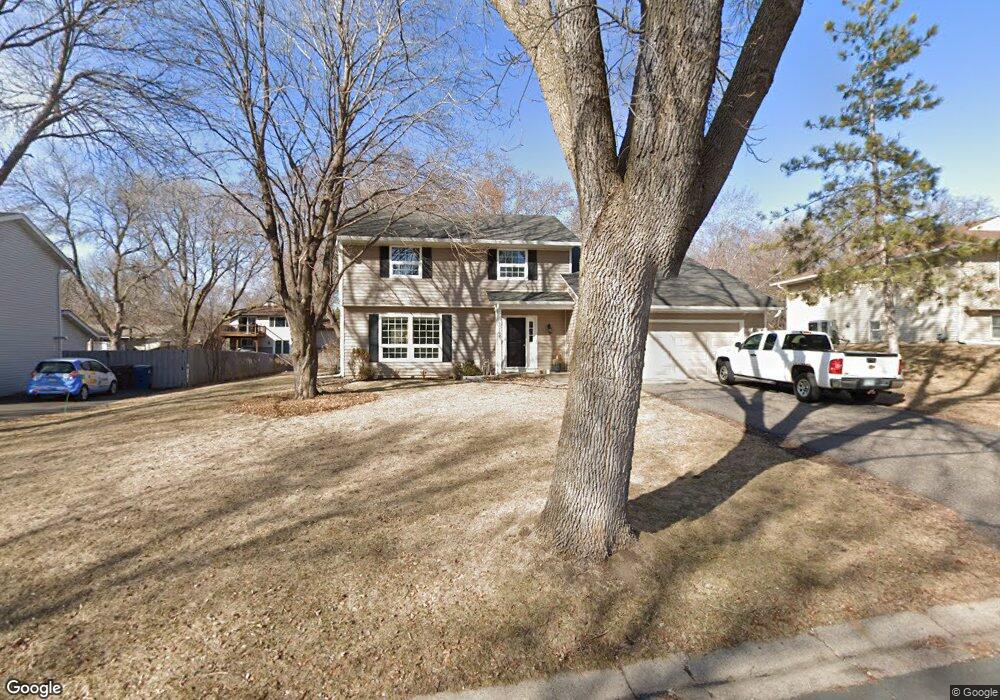 10762 107th Place N, Maple Grove, MN 55369 - photo 1