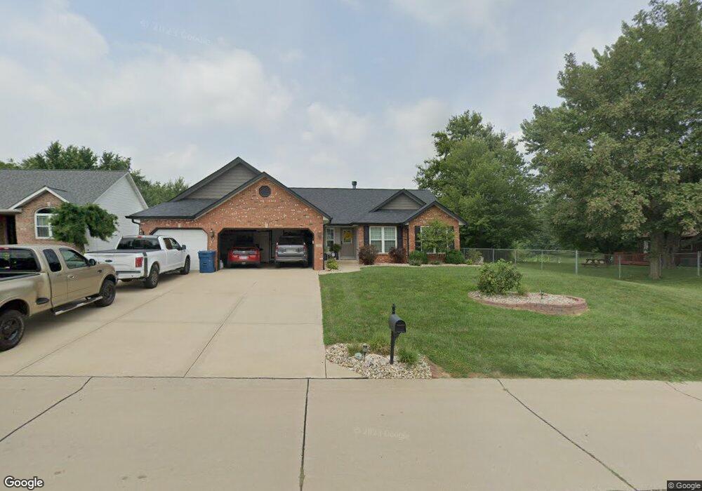 111 Stonebridge Manor Dr, Maryville, IL 62062 - photo 1