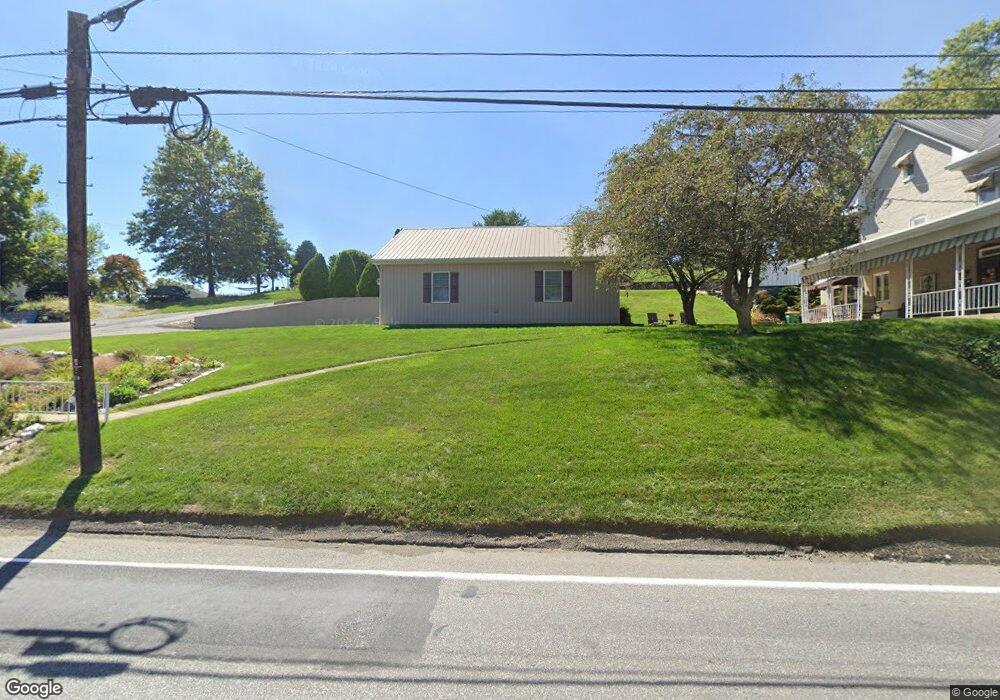 710 W Main St, Waynesboro, PA 17268 - photo 1