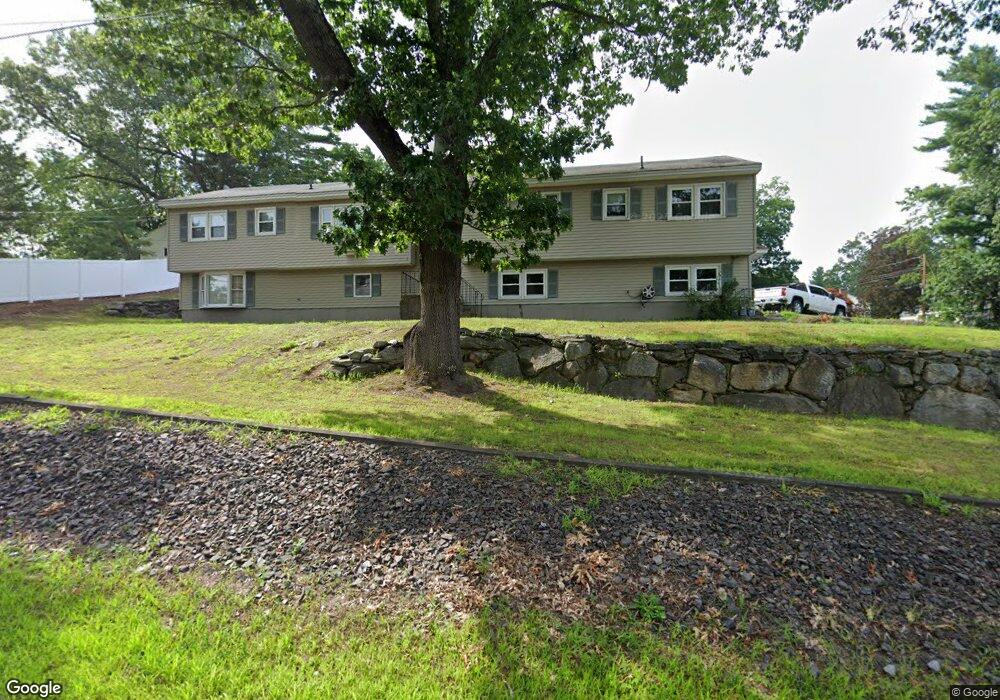 42 Belknap Rd, Hudson, NH 03051 - photo 1