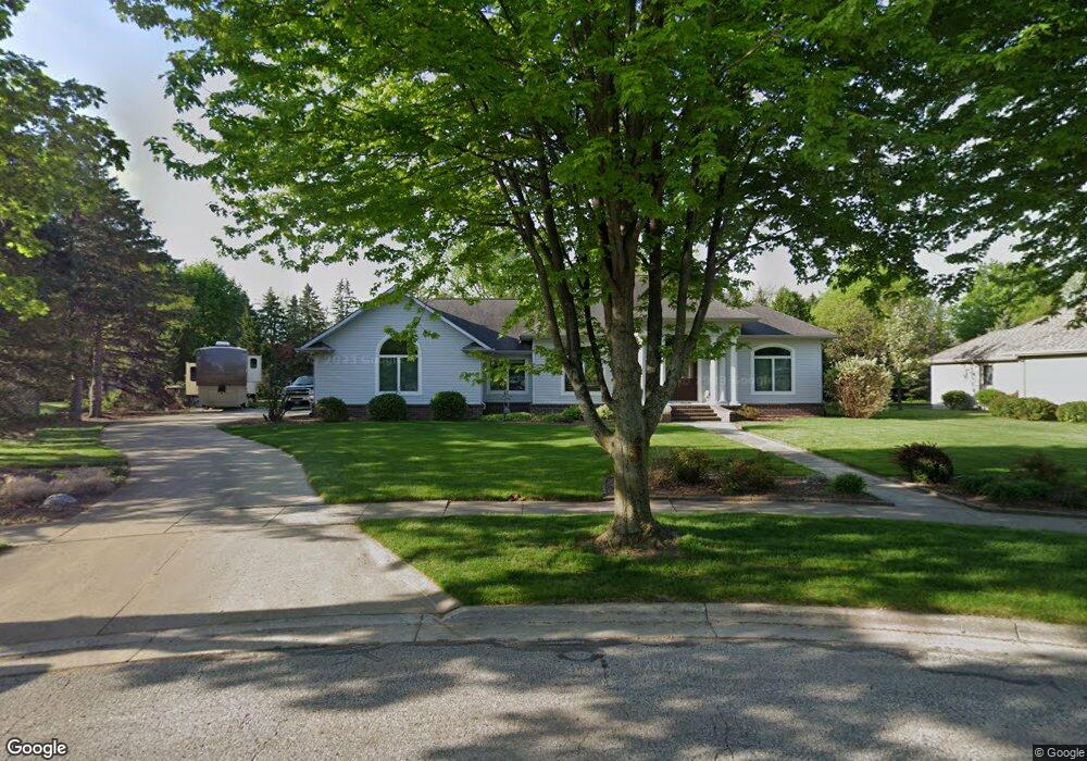 7 Wickson Ct, Frankenmuth, MI 48734 - photo 1