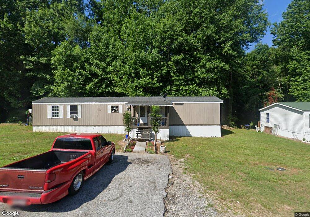 457 Whispering Woods Cir, Cornelia, GA 30531 - photo 1