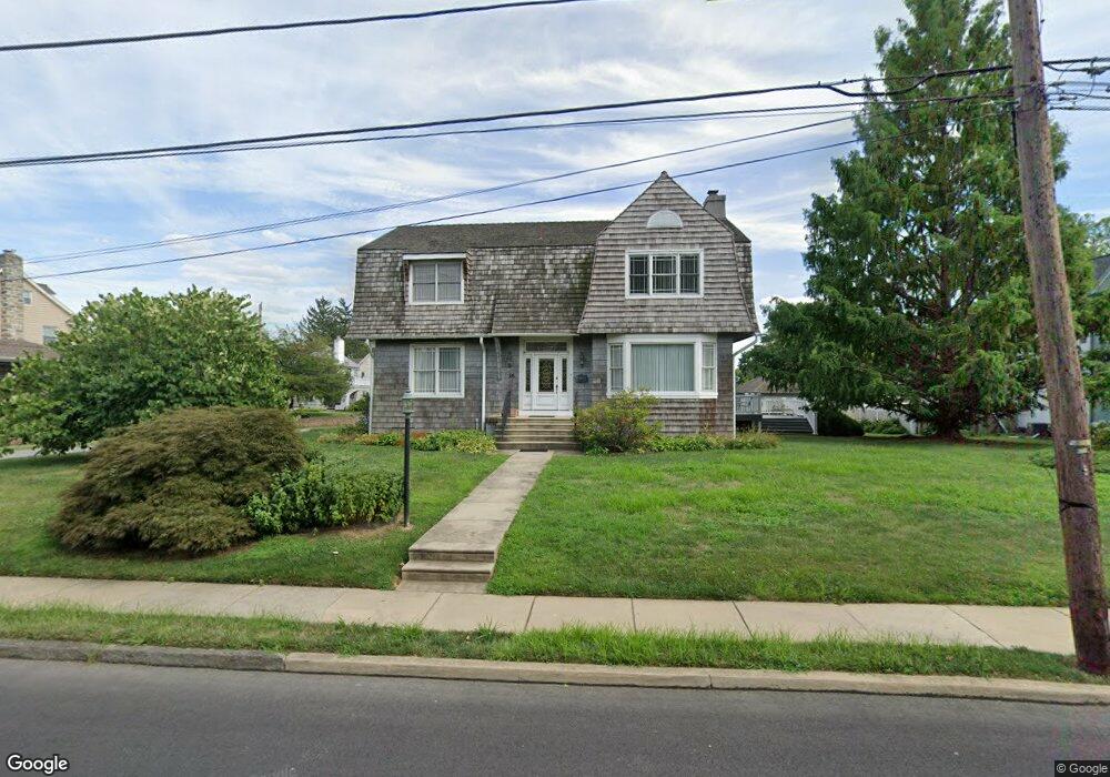 16 E Plumstead Ave, Lansdowne, PA 19050 - photo 1