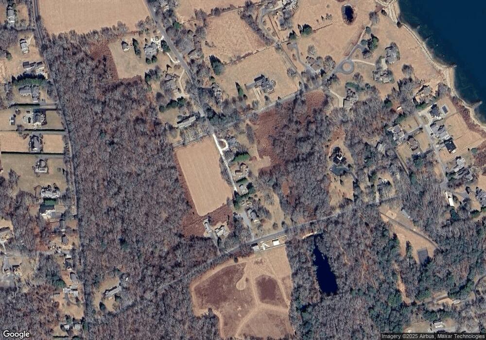 45 Grinnell Rd, South Dartmouth, MA 02748 - photo 1