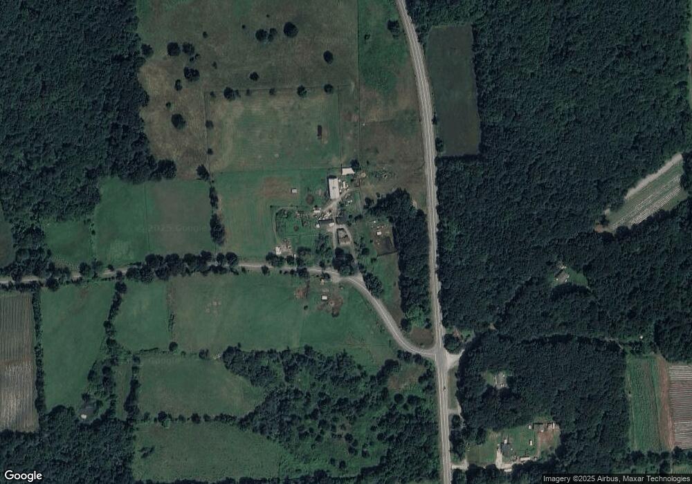 55 Thompson Rd, New Braintree, MA 01531 - photo 1