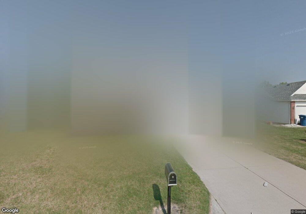 117 Ridge Dr, Maryville, IL 62062 - photo 1