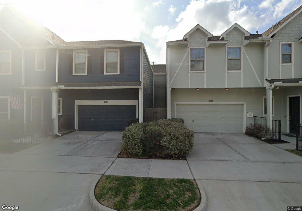 2609 Harvard St, Houston, TX 77008 - photo 1