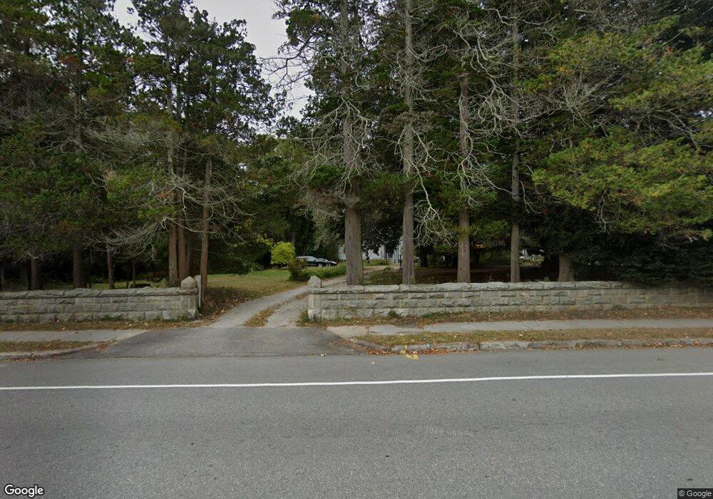 293 Ocean Ave, New London, CT 06320 - photo 1