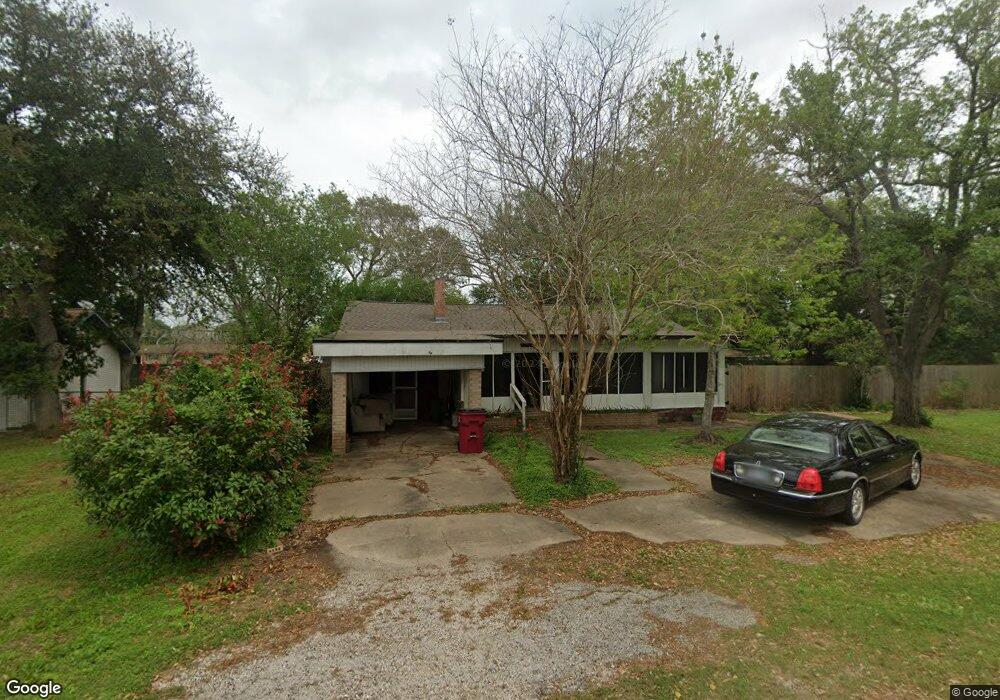 157 Upper Colorado Dr, Bay City, TX 77414 - photo 1