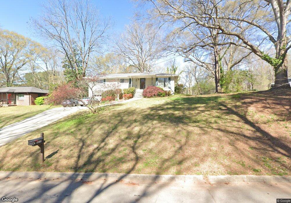 2010 Woodbine Cir, Austell, GA 30168 - photo 1