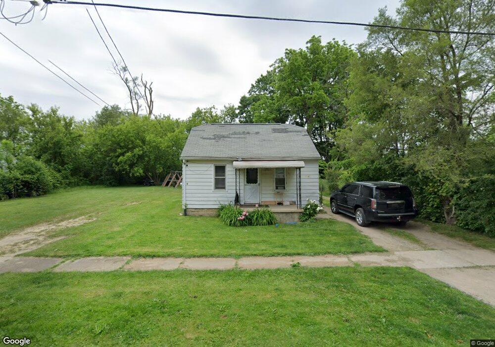 1142 W Downey Ave, Flint, MI 48505 - photo 1