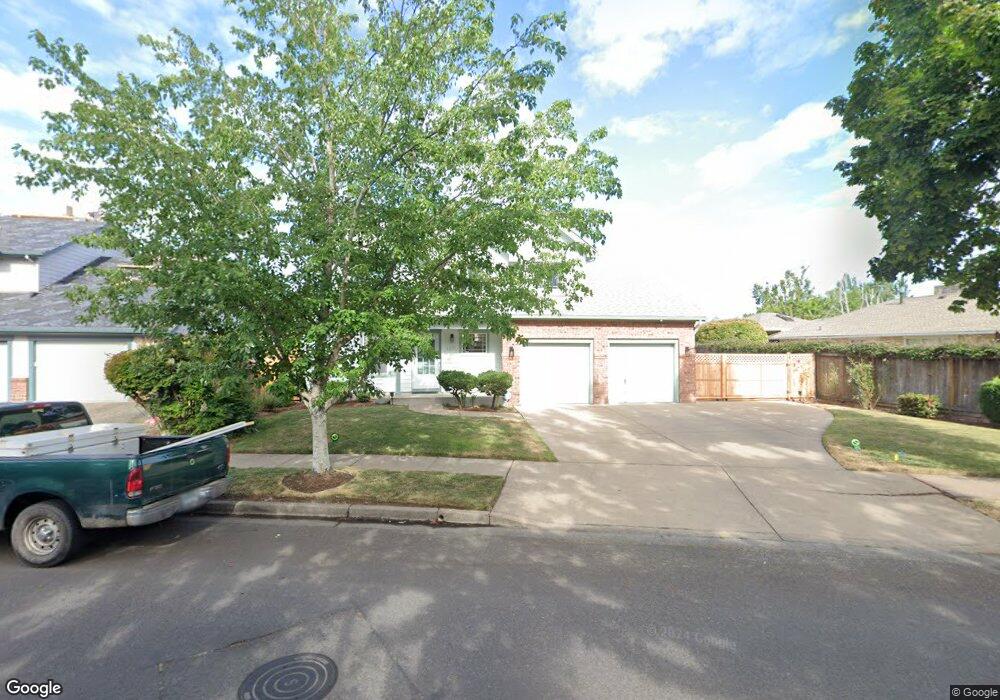 1570 N Manchester, Eugene, OR 97401 - photo 1