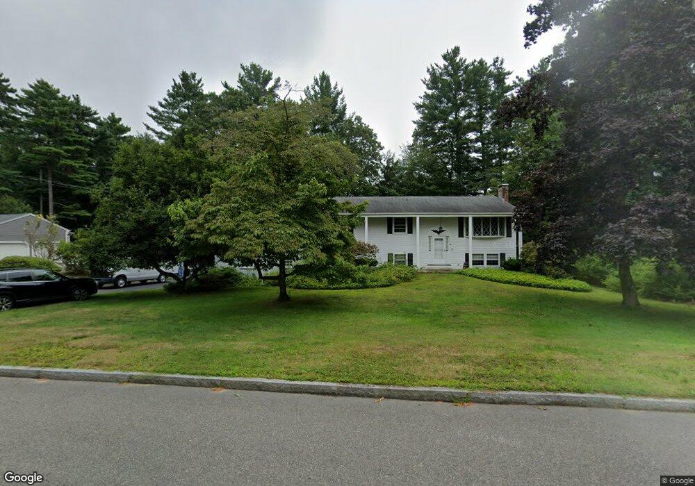 9 Larchmont Ln, Hanover, MA 02339 - photo 1