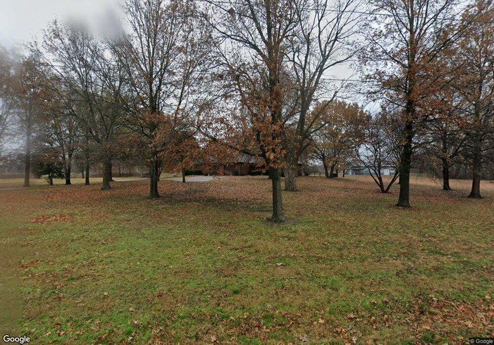 700 S 10th St, Parsons, KS 67357 - photo 1