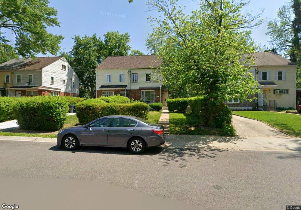 6911 Kenyon Dr, Alexandria, VA 22307 - photo 1