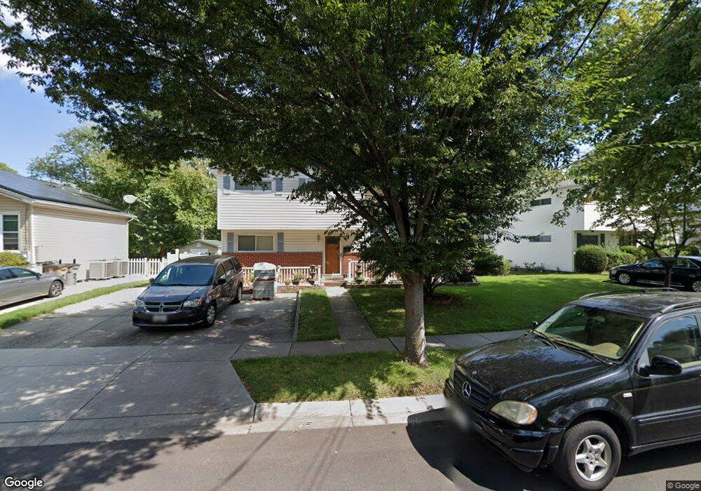 7008 Lemay Rd, Rockville, MD 20851 - photo 1