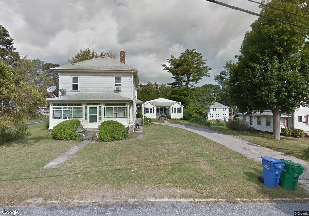 29 Austin St, Wakefield, RI 02879 - photo 1