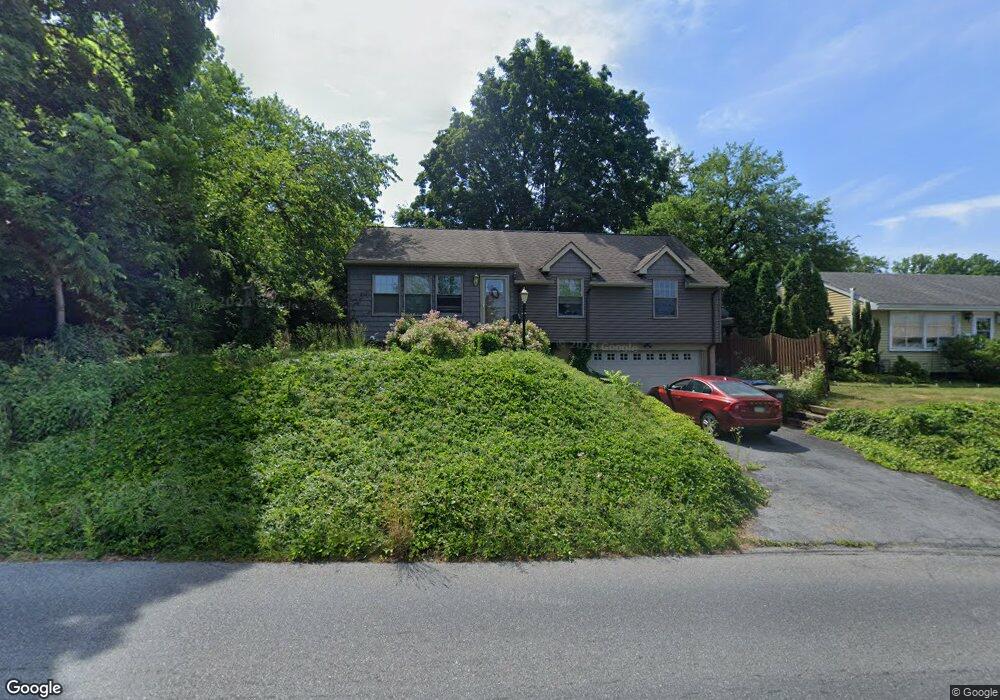 2902 Reading Rd, Allentown, PA 18103 - photo 1