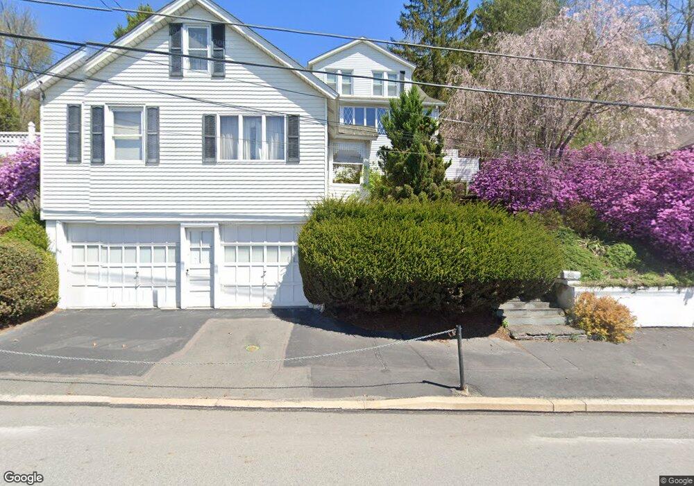 205 Cliff St, Honesdale, PA 18431 - photo 1