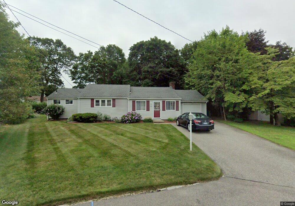 157 Kiwanee Rd, Warwick, RI 02888 - photo 1