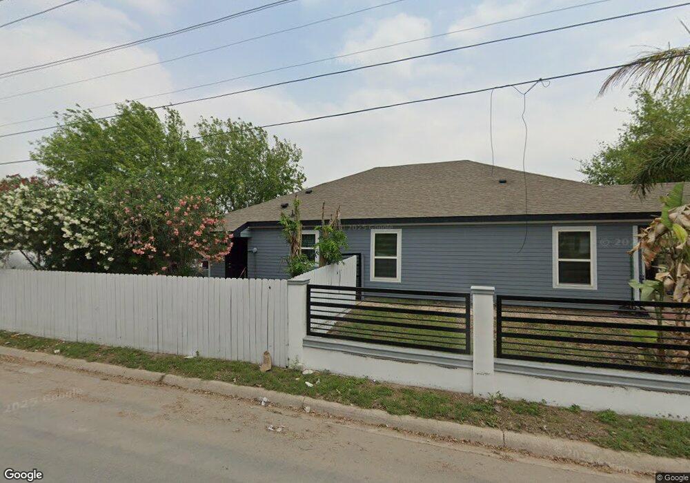 822 W Juarez Ave, Pharr, TX 78577 - photo 1