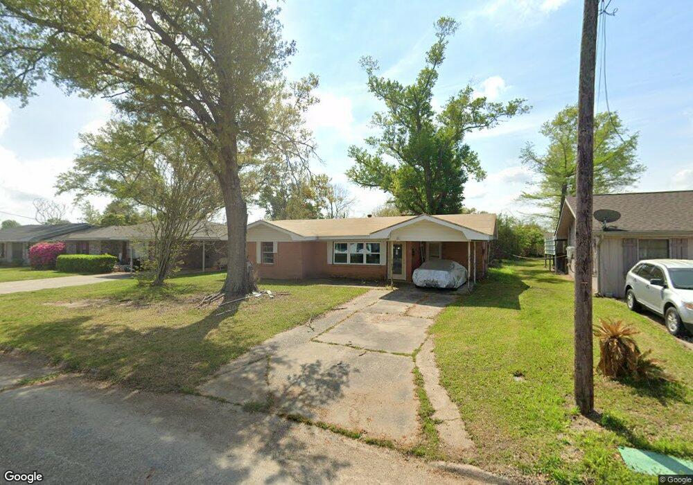 1204 N Elton Ct, Lake Charles, LA 70607 - photo 1